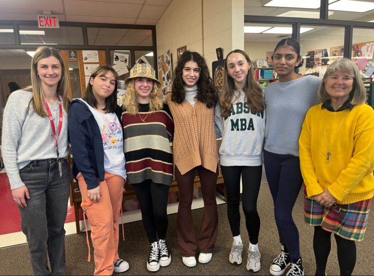 North High student helps classmates better their French through new club
