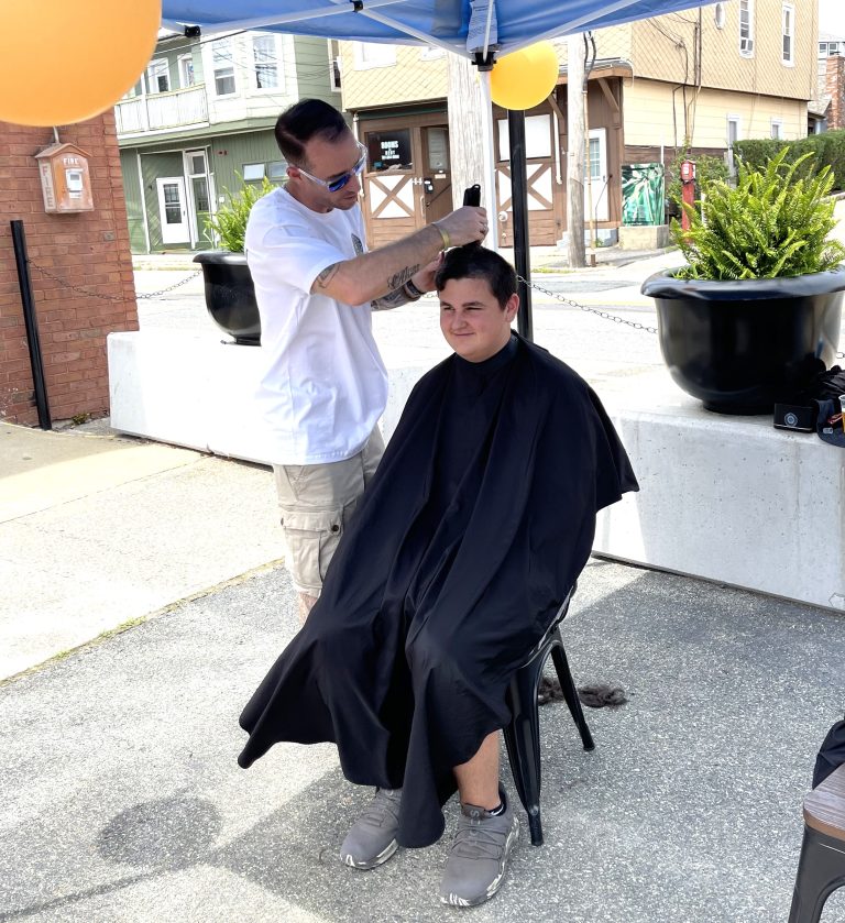 North Attleborough residents “buzz off” to support Leo Strong