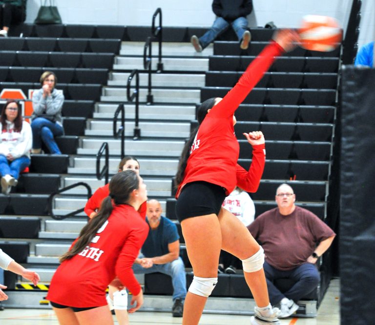 PHOTOS: North loses to Stoughton in varsity volleyball
