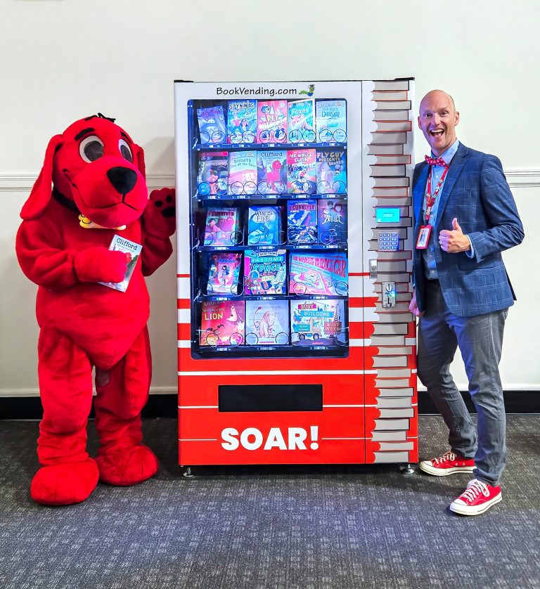 Community School debuts book vending machine