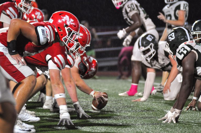 PHOTOS: Rocketeers defeat Canton Bulldogs